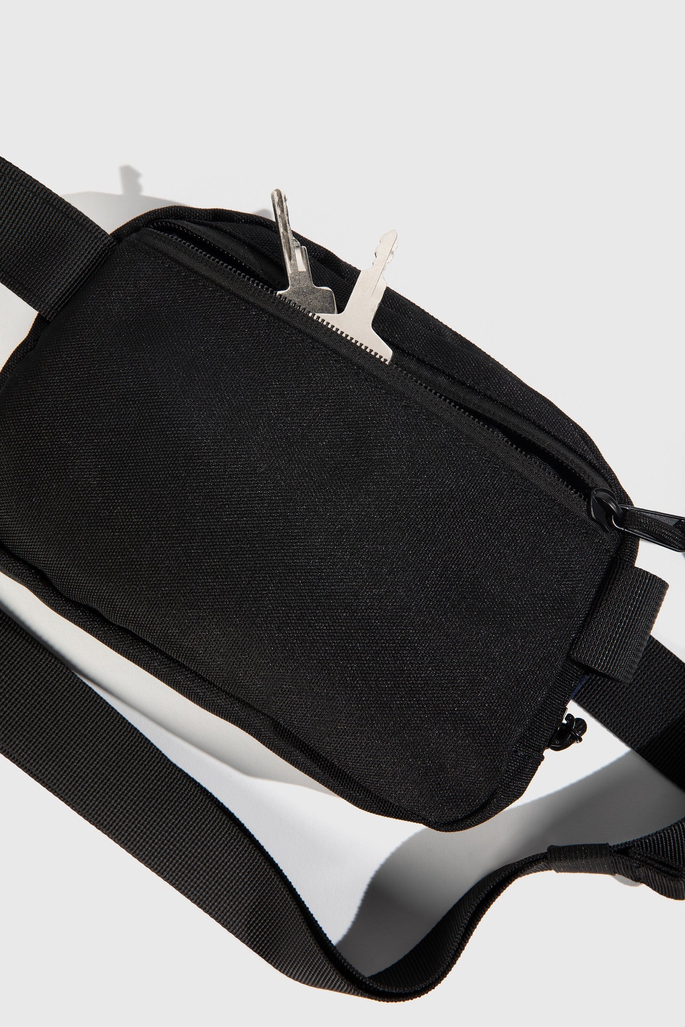 (Re)volution 1L Go-Anywhere Bag